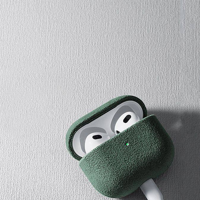 "Chubby" Alcantara Airpods Case